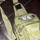 Hunter Army Carry Sling Bag. Photo 3