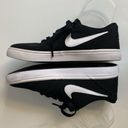 Nike SB Check Solarsoft Canvas Skate Shoes
921463-010
Women’s 7.5 Black/White Photo 5