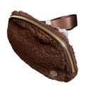 Lululemon  Everywhere Fleece Belt Bag 1L Unisex Brown Detachable Strap NWT Photo 2