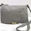 Relic  by Fossil Oh Happy Day gray leather flap front crossbody messenger bag EUC Photo 0