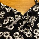 Forever 21  Black & White Floral Tie Front Top Photo 2