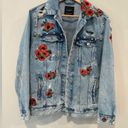 ZARA  Oversized Denim Jacket with embroidered Roses and Studs. Size Small Photo 8