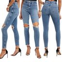 Good American  NWT GOOD CURVE SKINNY CROP Size 30 / 10 Blue Photo 1