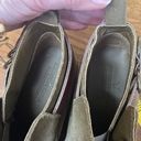 American Eagle  woman’s olive green leather ankle boots 7.5 Photo 6