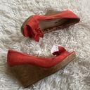 American Eagle New Orange suede peep toes wedge shoes, Size 7 Photo 7