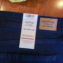 Levi Strauss & CO. Signature by Levi Strauss Midrise Boot Cut Jeans Size 16S Photo 2