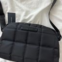 Tommy Hilfiger Crossbody Purse Photo 5