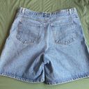 Great Land Trading Company Mom/Bermuda Denim Shorts Photo 1