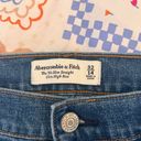 Abercrombie & Fitch Ultra High Rise 90s Slim Straight Jean Photo 3