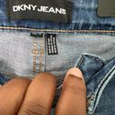 DKNY Jeans Photo 3