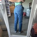 American Eagle Outfitters Mom Jeans Photo 3