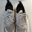 Nike Air Max 270 Shoes Photo 3