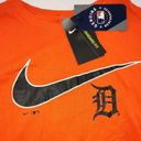 Nike  Detroit Tigers Womens Size Small Orange Long-Sleeve Shirt Photo 2