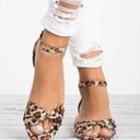 Breckelle’s  Womens Size 5.5 Leopard Print Twist Ankle Strap Sandal Wedge Flats Photo 1