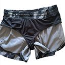 Athleta Racer Run Short Camo print athletic running shortie shorts size medium Photo 8