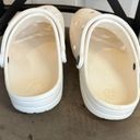 Crocs M6,W8 White Croc Clogs Photo 5