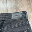 Everlane  The Cheeky Straight Jean in Washed Black Size 27 Crop Photo 10