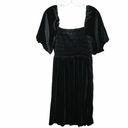 Draper James  RSVP Womens  Sz L Black Velvet Smocked Dress Short Puff Sleeve Photo 1