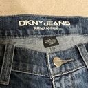 DKNY  Bleaker Boyfriend Jeans Sz 6 Photo 5