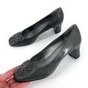 Tahari  Gray Patent Leather Sherry Pumps size 7.5 Photo 0