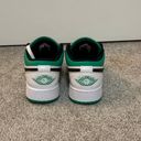 Nike Jordan 1 Low Photo 3