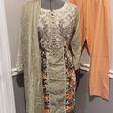 indian / pakistani pakistani salwar Kameez And Dopata Size Medium Photo 0