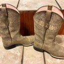 Ariat Cowgirl Boots Size 7.5 Photo 5