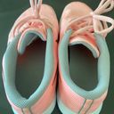 Nike Pink Running Shoes Photo 4