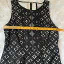 Kensie  Women's Graphic Geo Sleeveless Dress Black Lace With Cream Underlay Sz M. Photo 9