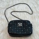 Badgley Mischka  BLACK STUDDED QUILTED WOMENS CAMERA BAG. Photo 3