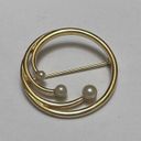 Monet Signed  Gold Tone Brooch Pin - Swirled Circle With Faux Pearls Design Photo 3