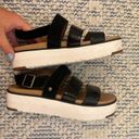 UGG Sandals Photo 2