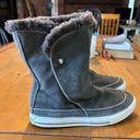 Converse  All star womens Beverly faux fur winter boots gray 6 Photo 3