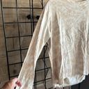 Lululemon  long sleeve back in action top Tie Dye White Opal Cafe Athleticwear Photo 2