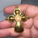 Premier Designs Premier Design Gold Tone with Faux Pearl Cross Brooch/Pendant Photo 2