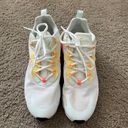 Nike Air Max 270 Shoes Photo 2