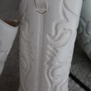 Cowboy / Cowgirl Boots White Size 7.5 Photo 1