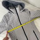 BCBGeneration  Womens Gray Quilted Chevron Puffer Faux Fur Hooded Coat Size M Photo 4