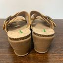 Bare traps nealy wedge sandal size 7 Photo 3