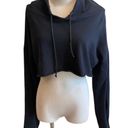 Pretty Little Thing  Black Cropped Oversized Sweatshirt Hoodie M Athletic Photo 0