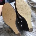 Unisa NWOT  Women's Brown Wedge Summer Sandals sz 8 Photo 5