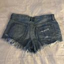 We The Free  / free people distressed cut off Jean short‎ Photo 3