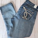 Maurice's  Capri jeans SZ 9/10 embellished stitch back pocket 32x25 light wash Photo 1