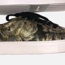 Isaac Mizrahi  Sneaker Size 8.5 Gold Silver Metallic Beckie Floral Fabric NEW Photo 0