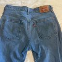 Levi Strauss & CO. Light Wash Straight Leg Levi 501 Photo 2