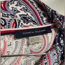 Tommy Hilfiger  women’s large bandana print sleeveless blouse with keyhole back Photo 1