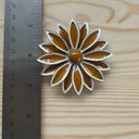 Daisy Vintage Enameled Metal 2 Tone Brown and White  Brooch Pin Photo 3