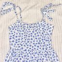 Olivaceous White and Blue Flower Top Photo 1