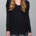 Lululemon  Womens The Sweater Life Top Pullover Long Sleeve Heather Black Small Photo 0