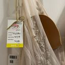 Maggie Sottero Wedding Dress Photo 10